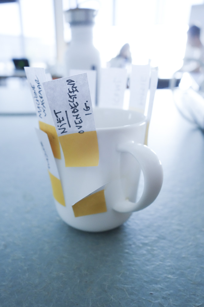 a coffee cup and its structured data