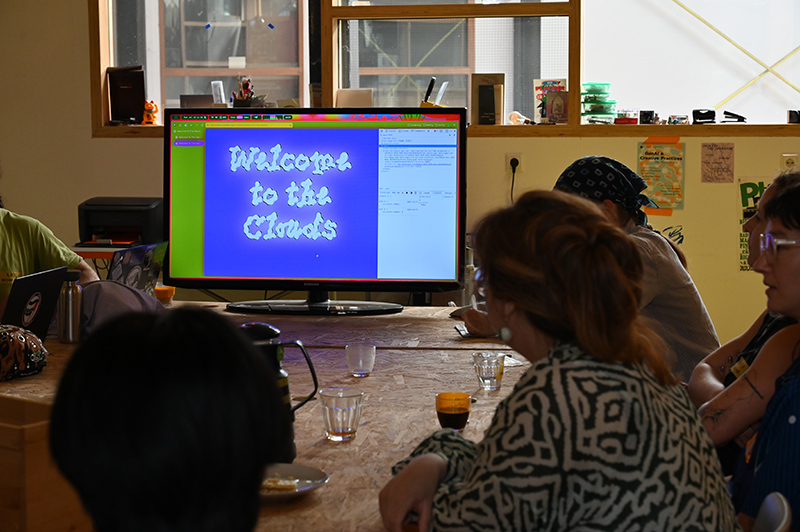 Welcome to the Clouds world building by Karl & Juliette with Octomode - introduction